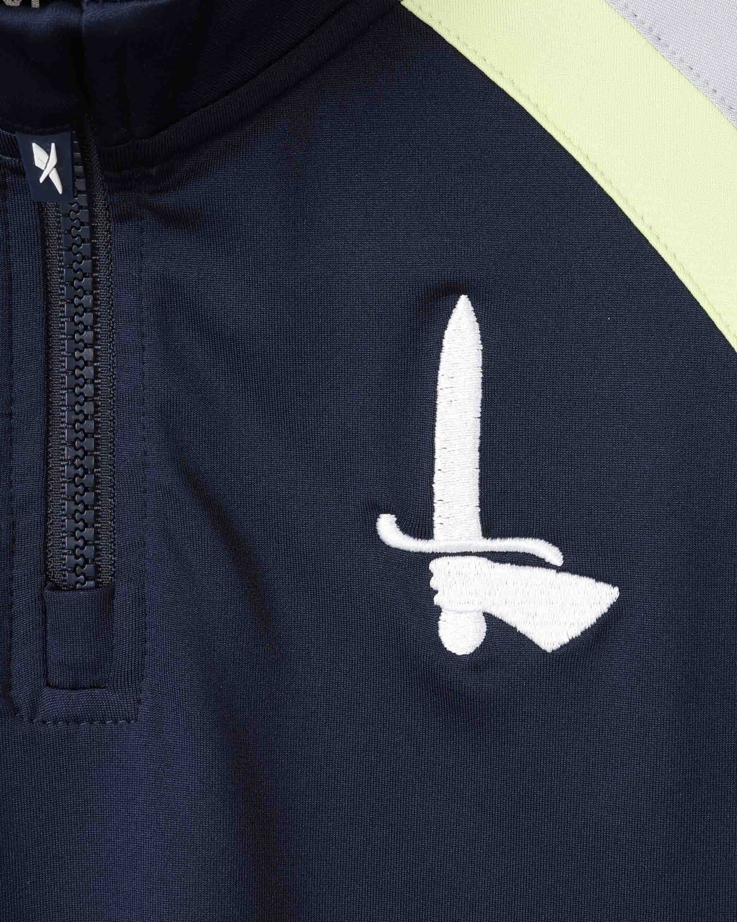 2026/27 Charlton Athletic Players Training Midlayer - Junior