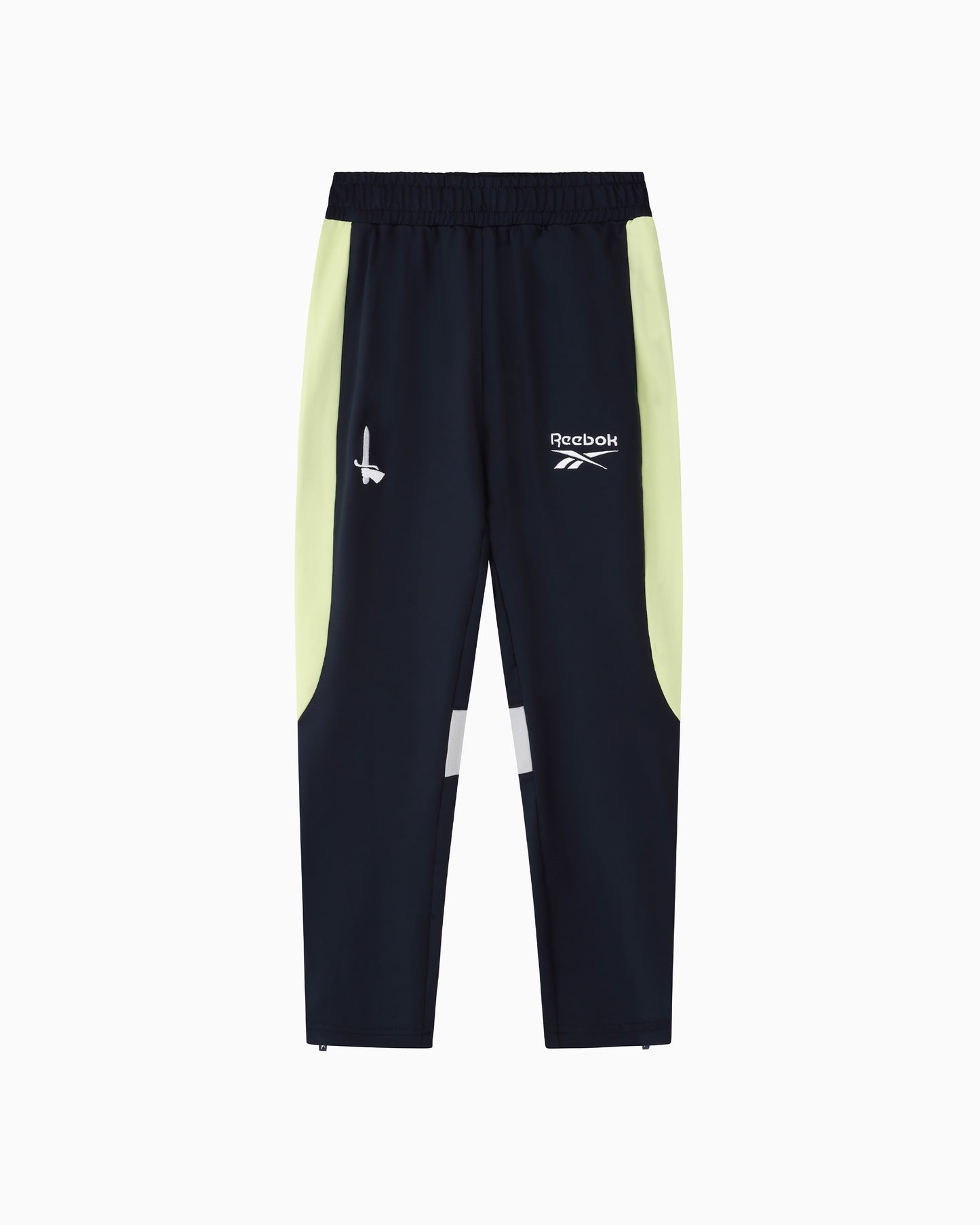 2026/27 Charlton Athletic Players Training Pants - Junior